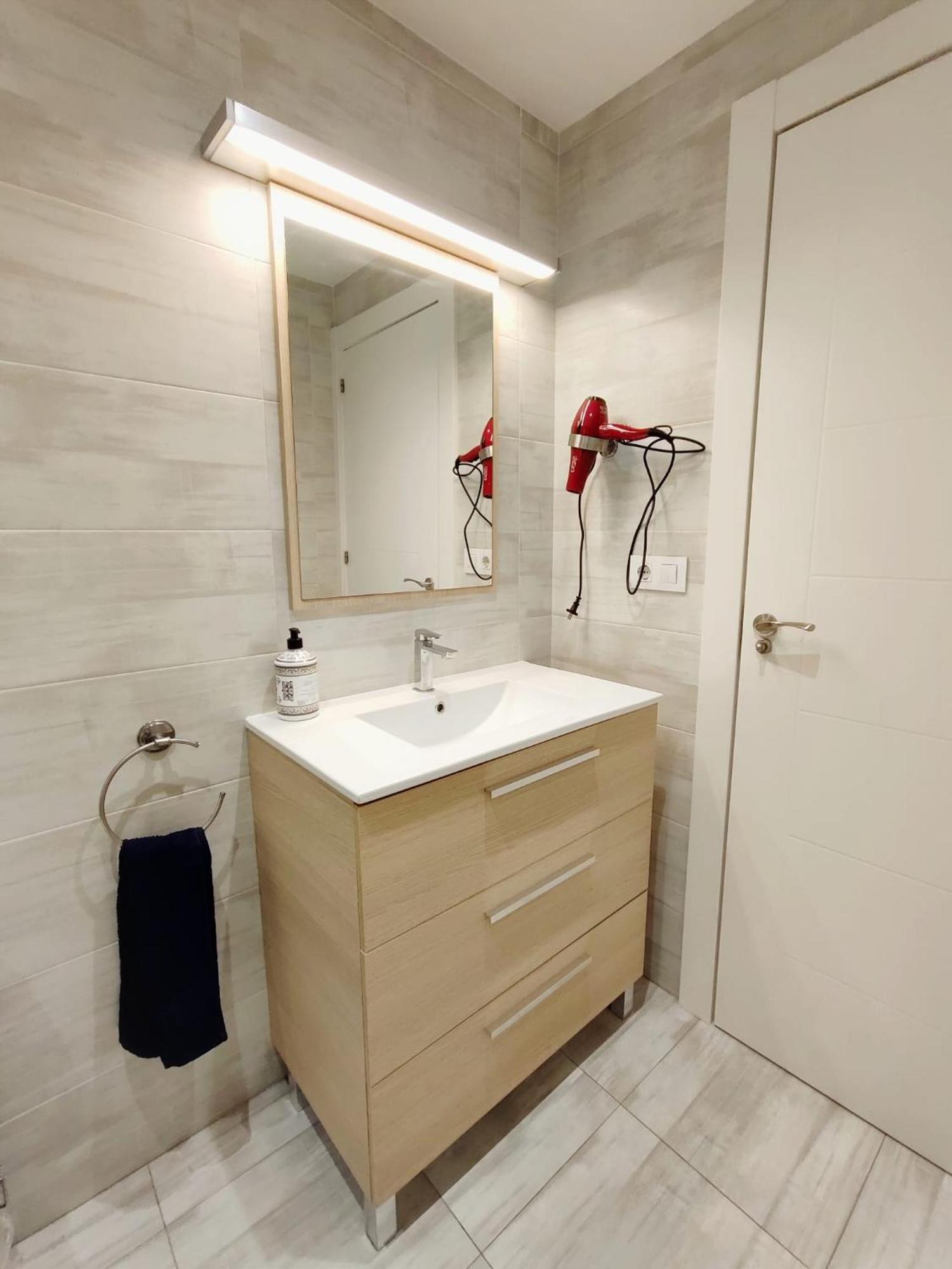 Serendipia Apartamentos 3 ログローニョ エクステリア 写真
